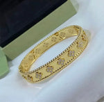 Load image into Gallery viewer, Anju - 18k Gold Plated Swarovski Designer Perlée Bangle

