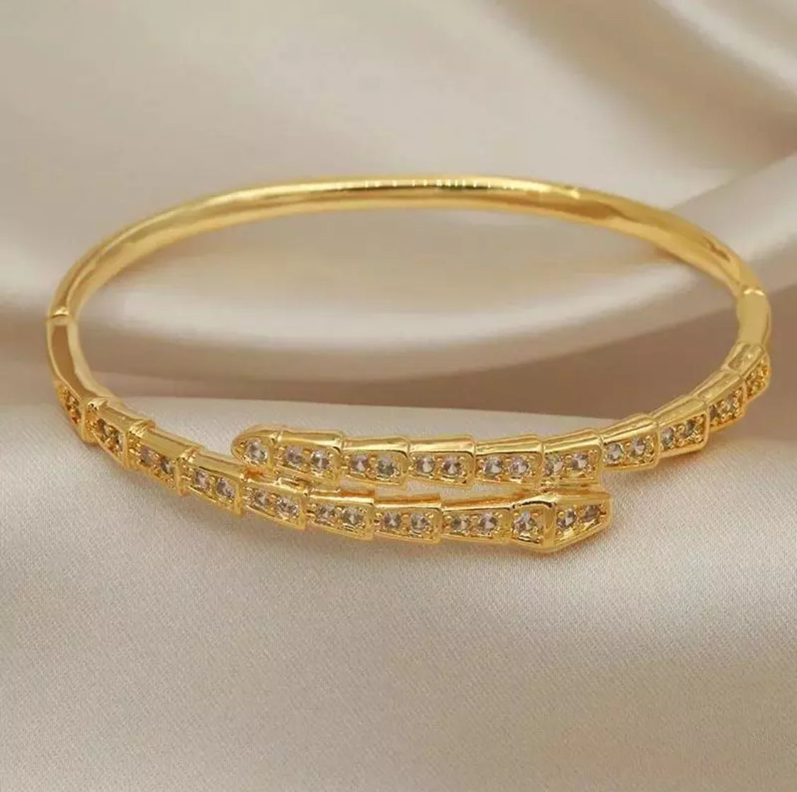Shaheen - Designer 22k Gold Plated Swarovski Crystal Bangle