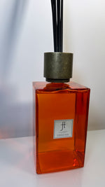 Load image into Gallery viewer, LIMITED EDITION LONDON OUD INTENSE EXTRA LARGE XL LUXURY REED DIFFUSER 2200ml
