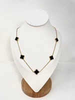 Load image into Gallery viewer, Pammy - 18k Gold Plated Clover Necklace With Black Onyx Detail
