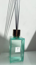 Load image into Gallery viewer, LIMITED EDITION MAYFAIR INTENSE EXTRA LARGE XL LUXURY REED DIFFUSER 2200ml
