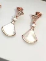 Load image into Gallery viewer, Vasant - 18K Elegant Rose Gold Pated Diva Designer Swarovski Earrings - New for 2026
