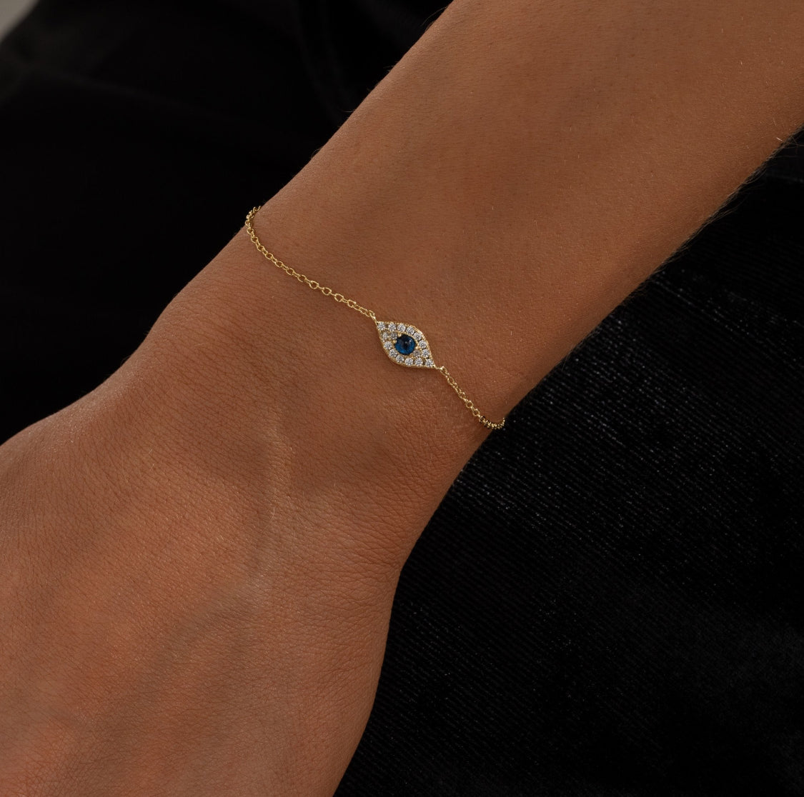 Nazreen - Dainty Swarovski 18k White Gold Plated Evil Eye Nazr Bracelet - New for 2024