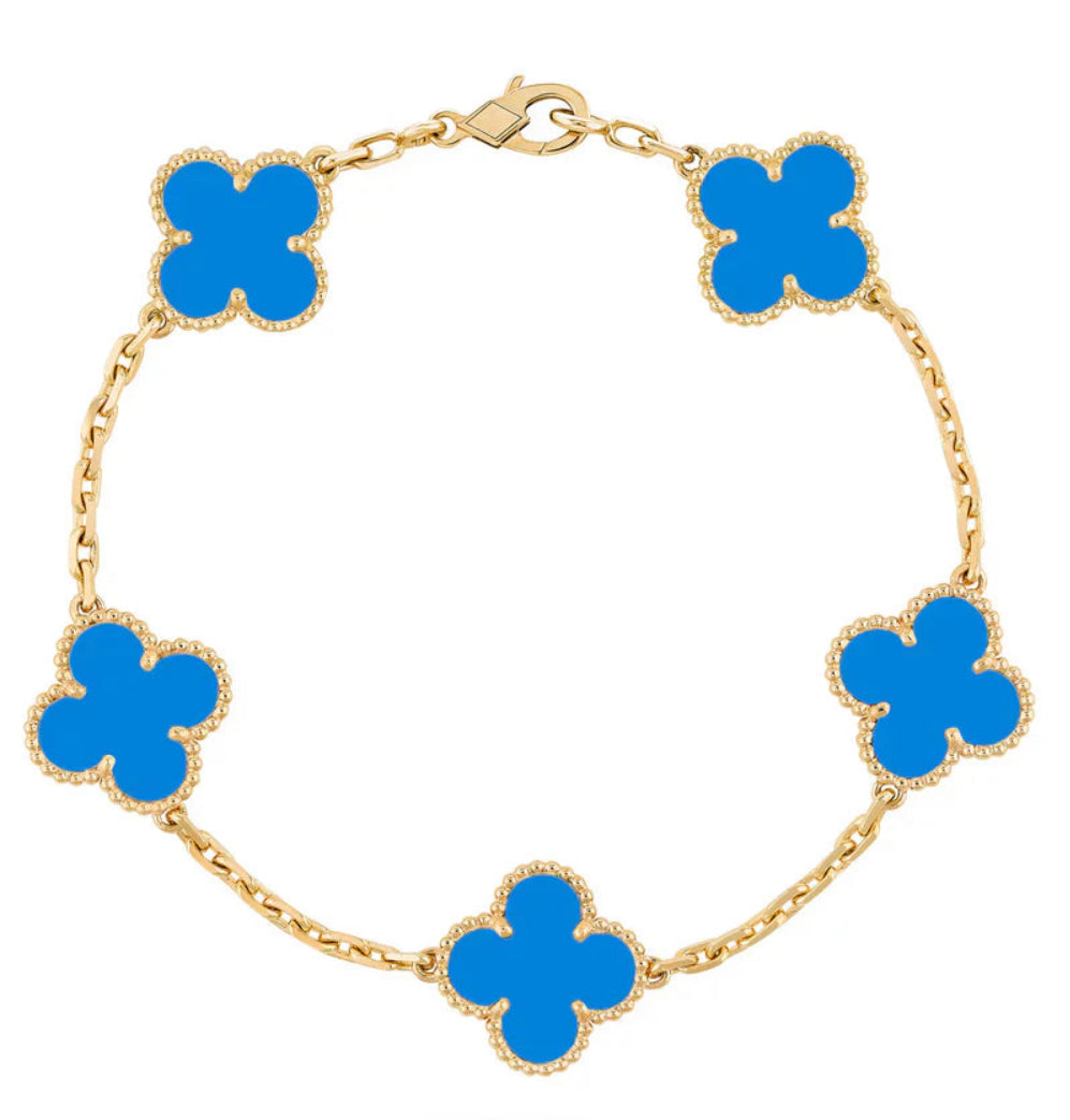 Sienna - 18K Gold Plated Clover Bracelet With Blue Agate Detail