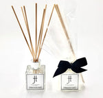 Load image into Gallery viewer, LONDON OUD MINI 50ml LIMITED EDITION - LUXURY REED DIFFUSER
