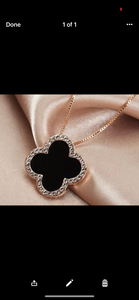 Yasmin - Black & Swarovski Crystal 18k Rose Gold Plated Clover Necklac