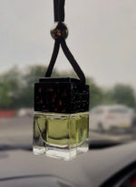 Load image into Gallery viewer, RESPLENDENT OUD BLACK DESIGNER CAR DIFFUSER 8ml BRAND NEW PRODUCT LIMITED EDITION
