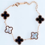 Load image into Gallery viewer, Nisa - 18K Gold Plated Clover Bracelet With Mixed Black Agate &amp; Mother of Pearl Detail
